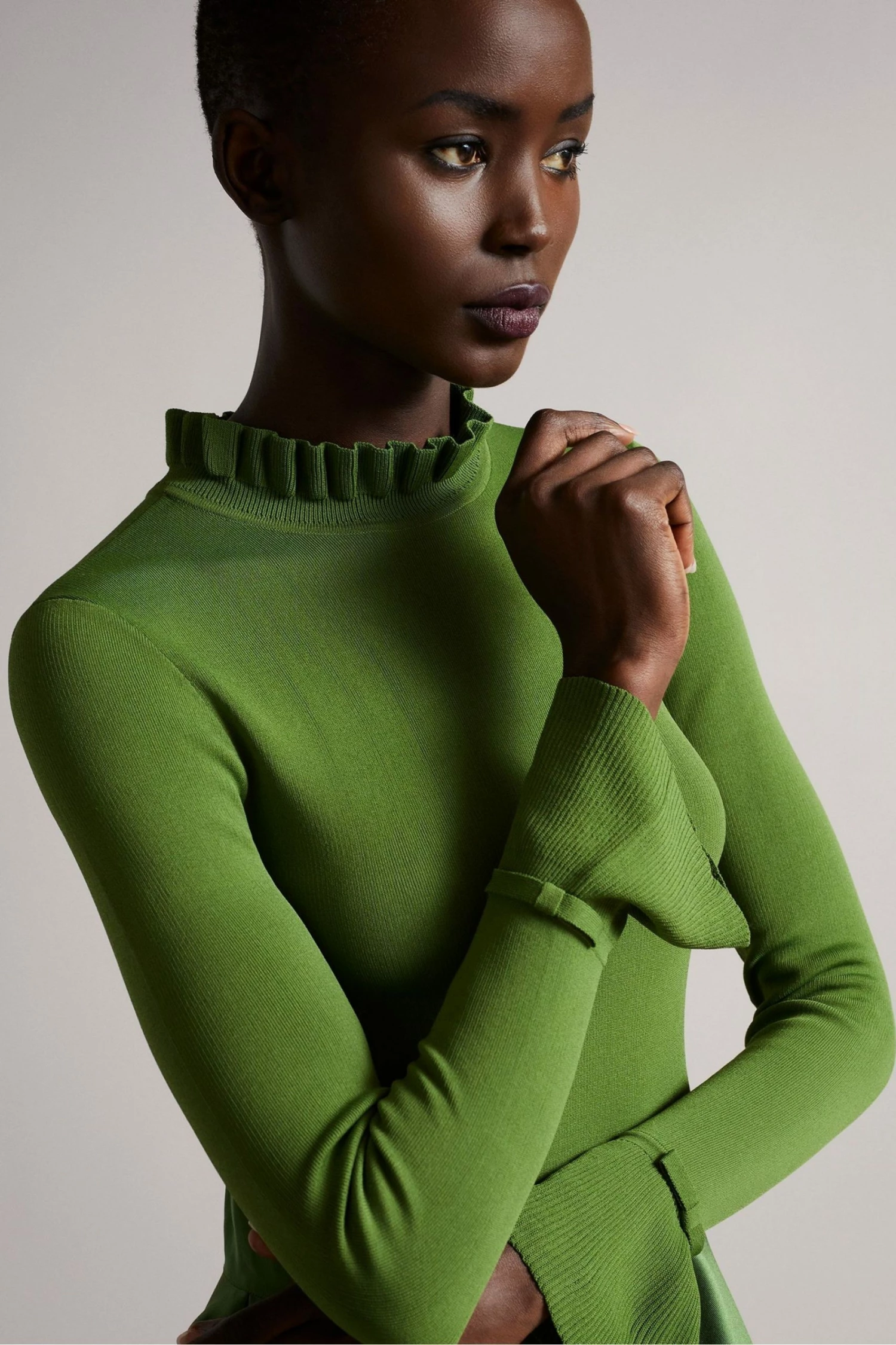 Ted Baker Green Zadi Knitted Frill Full Skirt Dress 6 Ted Baker Green Zadi Knitted Frill Full Skirt Dress - Image 4