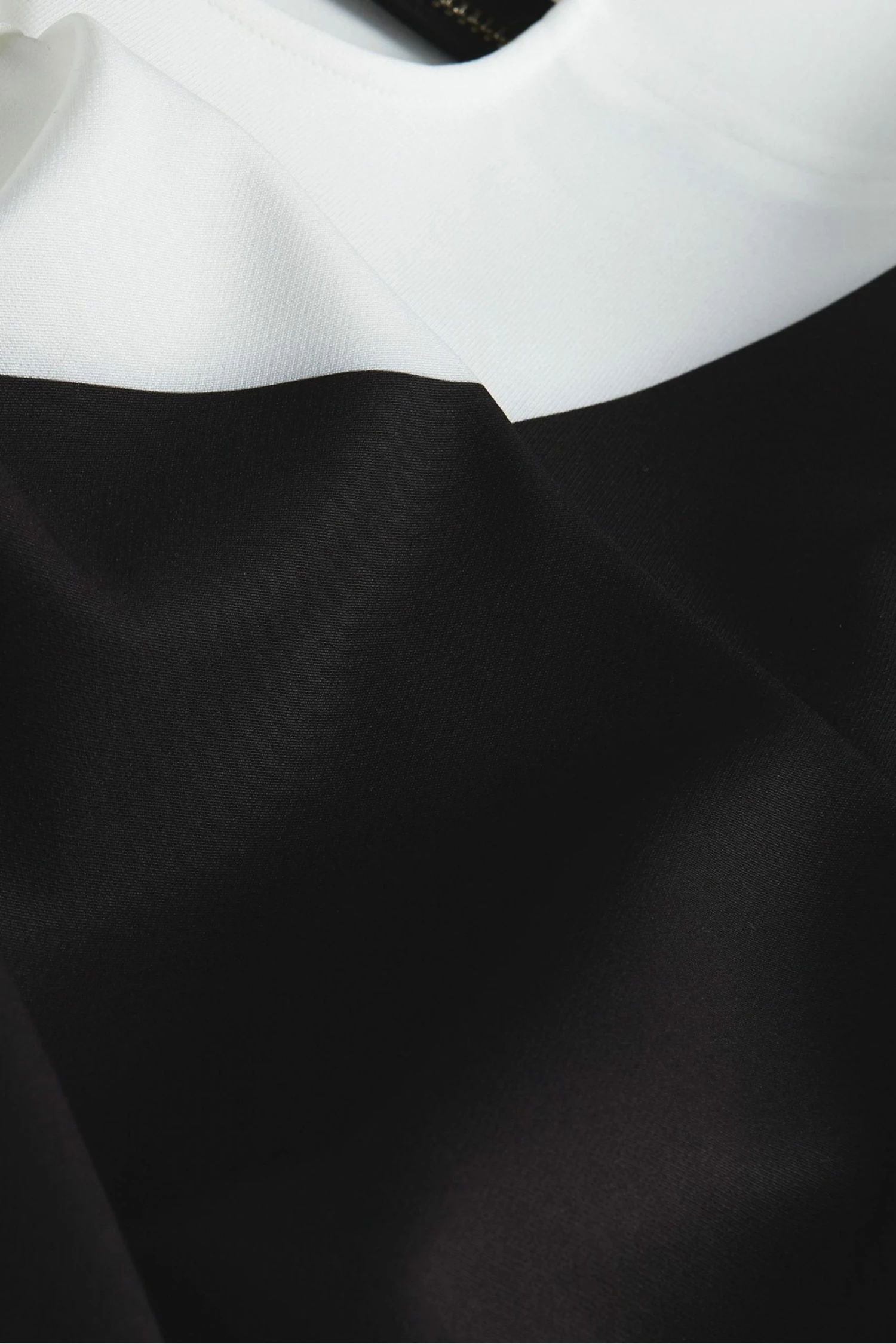 Ted Baker Semona White Belted Large Spot Print Midi Dress 8 Ted Baker Semona White Belted Large Spot Print Midi Dress - Image 6