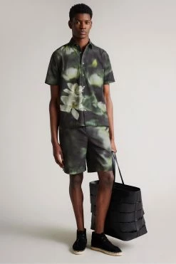 Ted Baker Campbl Black Short Sleeve Photographic Floral Print Shirt -TED BAKER Sales Store unnamed file 1905
