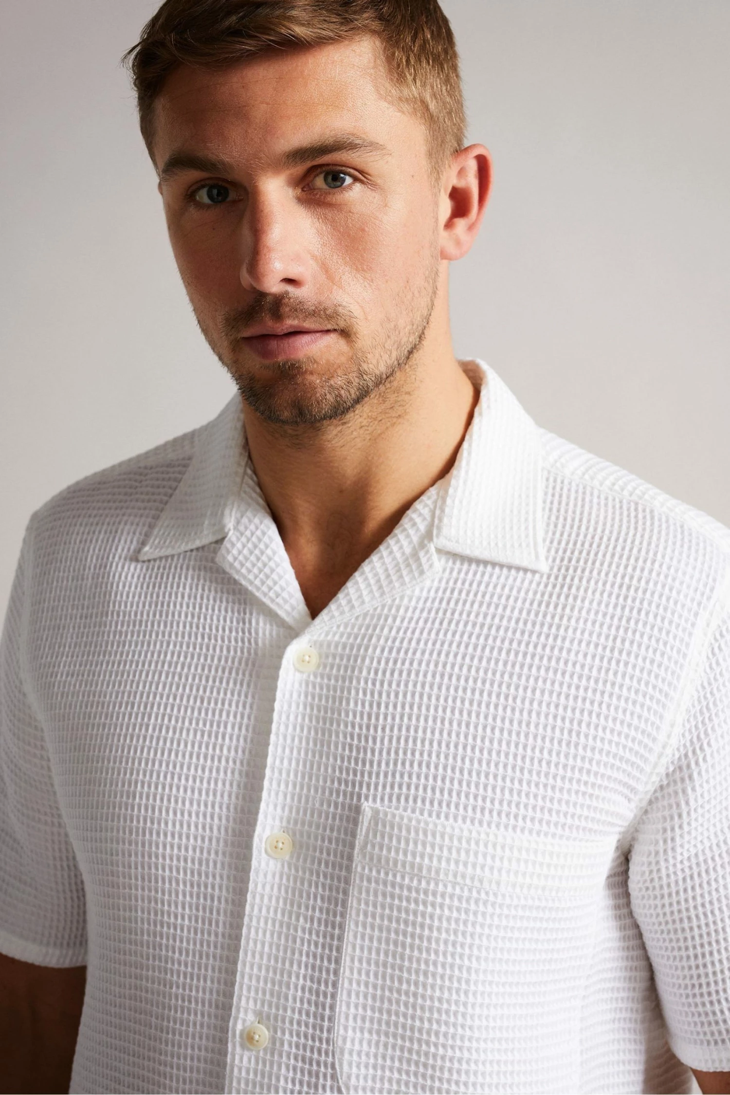 Ted Baker Hargate White Short Sleeve Heavy Texture Shirt 5 Ted Baker Hargate White Short Sleeve Heavy Texture Shirt - Image 3