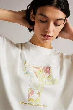 Ted Baker White Medeia Cropped Tee -TED BAKER Sales Store unnamed file 1981
