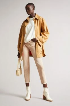 Ted Baker Kaserra Cream Easy Fit T-Shirt -TED BAKER Sales Store unnamed file 2025