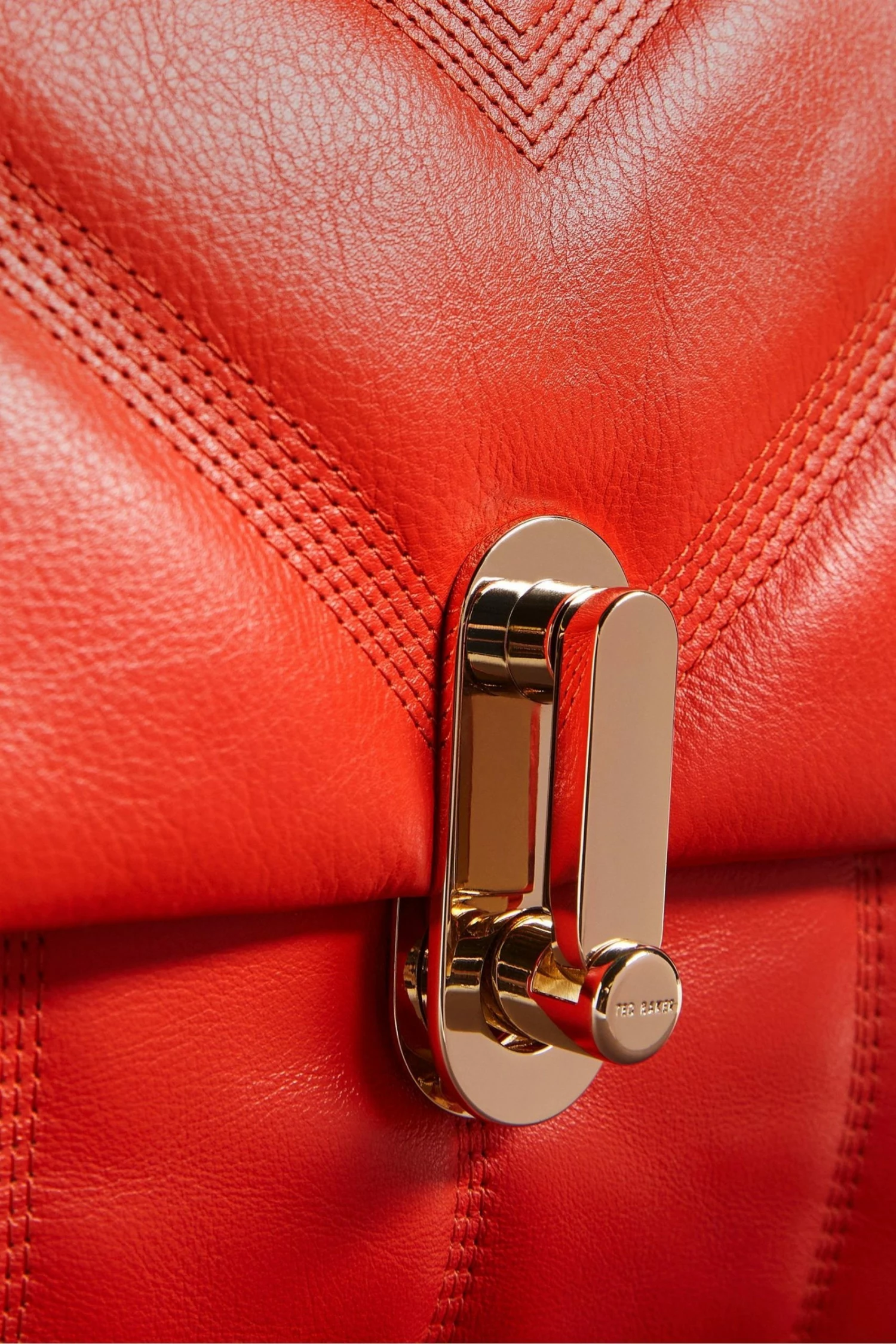 Ted Baker Ayahlin Red Leather Puffer Quilt Detail Xbody Bag 5 Ted Baker Ayahlin Red Leather Puffer Quilt Detail Xbody Bag - Image 3