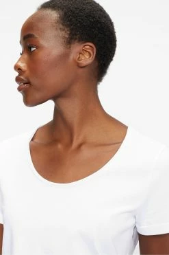 Ted Baker White Miarna V-Neck Easy Fit T-Shirt -TED BAKER Sales Store unnamed file 2225