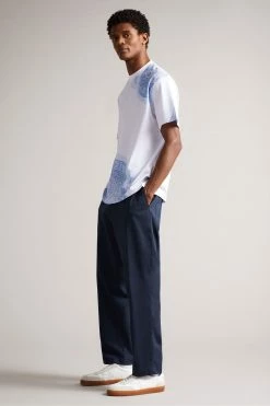 Ted Baker Sumatra White Short Sleeve Placement Paisley Printed T-Shirt -TED BAKER Sales Store unnamed file 2319