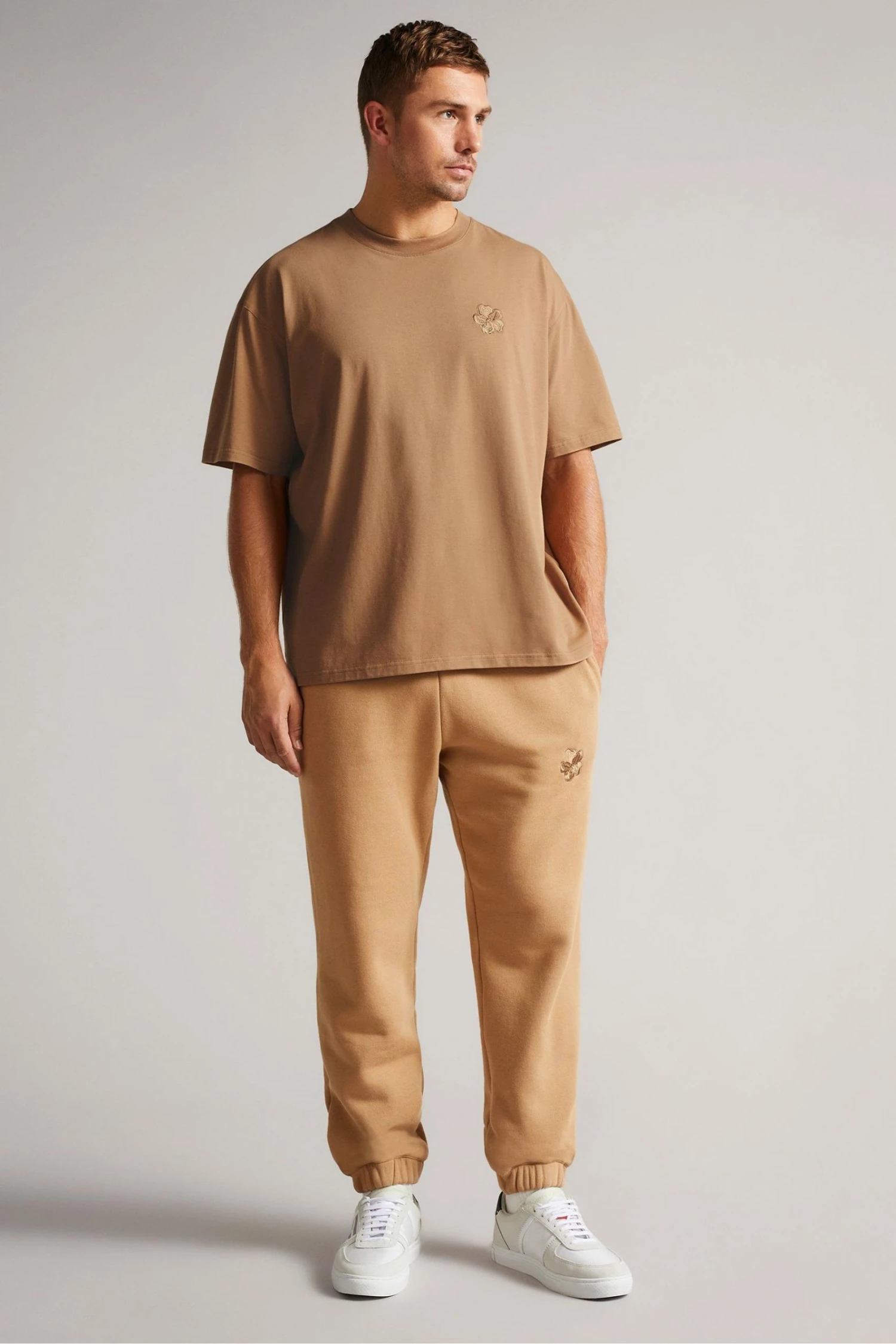 Ted Baker Brown Dalas Short Sleeve Heavy Weight Relaxed Fit T-Shirt 7 Ted Baker Brown Dalas Short Sleeve Heavy Weight Relaxed Fit T-Shirt - Image 5