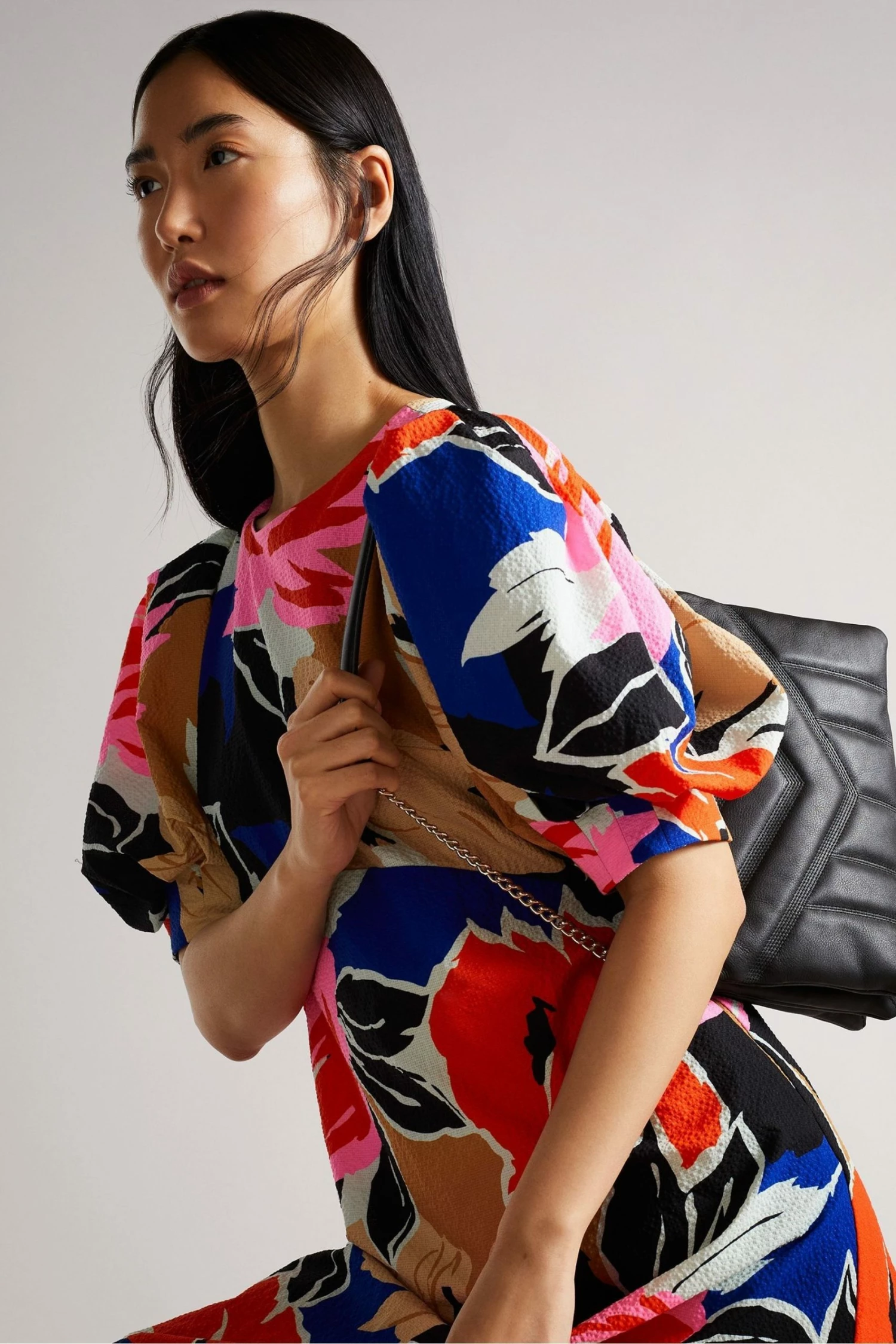 Ted Baker Black Leather Puffer Quilted Cross-Body Bag 5 Ted Baker Black Leather Puffer Quilted Cross-Body Bag - Image 3