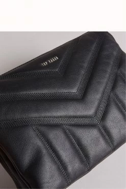Ted Baker Black Leather Puffer Quilted Cross-Body Bag 10 Ted Baker Black Leather Puffer Quilted Cross-Body Bag -TED BAKER Sales Store unnamed file 260