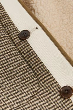 Ted Baker Activst Reversible Borg White Jacket -TED BAKER Sales Store unnamed file 2658