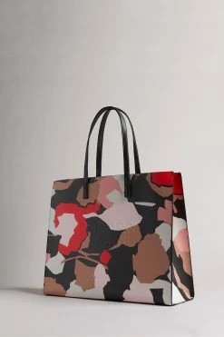 Ted Baker Black Retro Flood Ew Icon Bag 8 Ted Baker Black Retro Flood Ew Icon Bag -TED BAKER Sales Store unnamed file 282