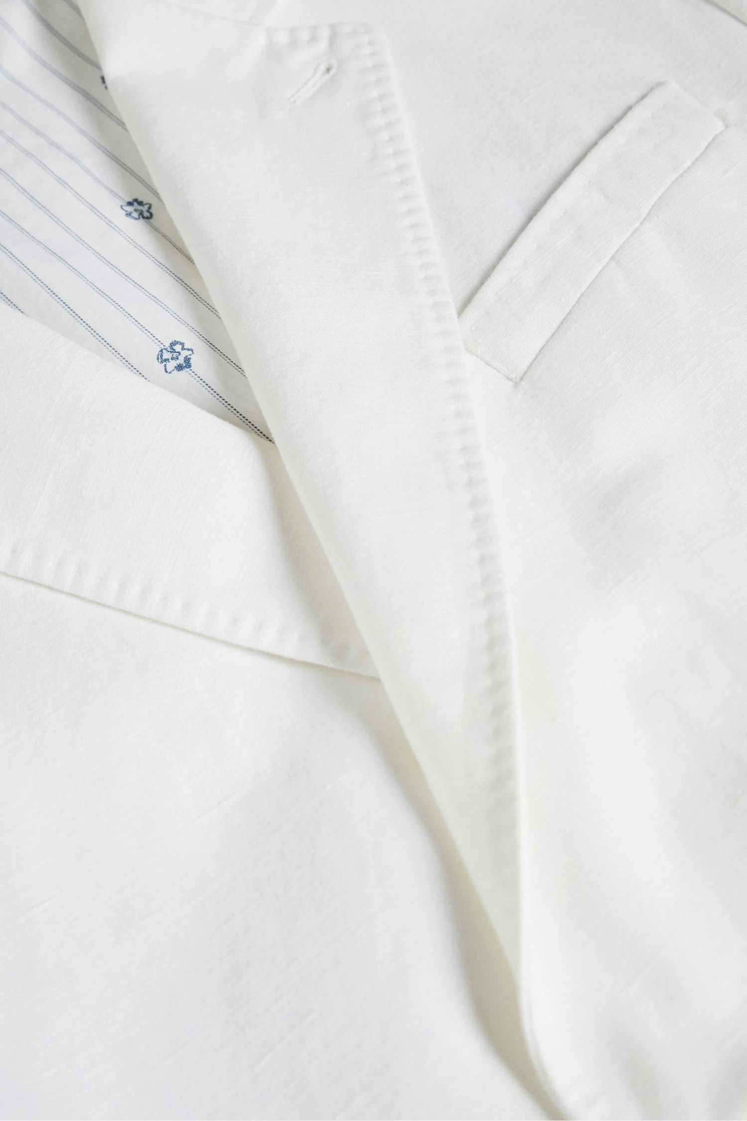 Ted Baker Ithon White Ottoman Double Breasted Blazer 7 Ted Baker Ithon White Ottoman Double Breasted Blazer - Image 5