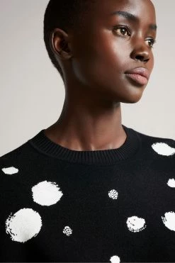 Ted Baker Ssaskia Black Knitted Jacquard Curved Hem Sweater -TED BAKER Sales Store unnamed file 3000