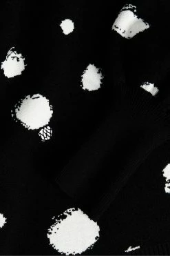 Ted Baker Ssaskia Black Knitted Jacquard Curved Hem Sweater -TED BAKER Sales Store unnamed file 3001