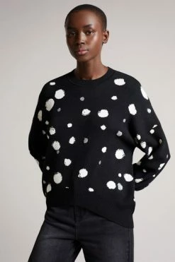 Ted Baker Ssaskia Black Knitted Jacquard Curved Hem Sweater -TED BAKER Sales Store unnamed file 3002