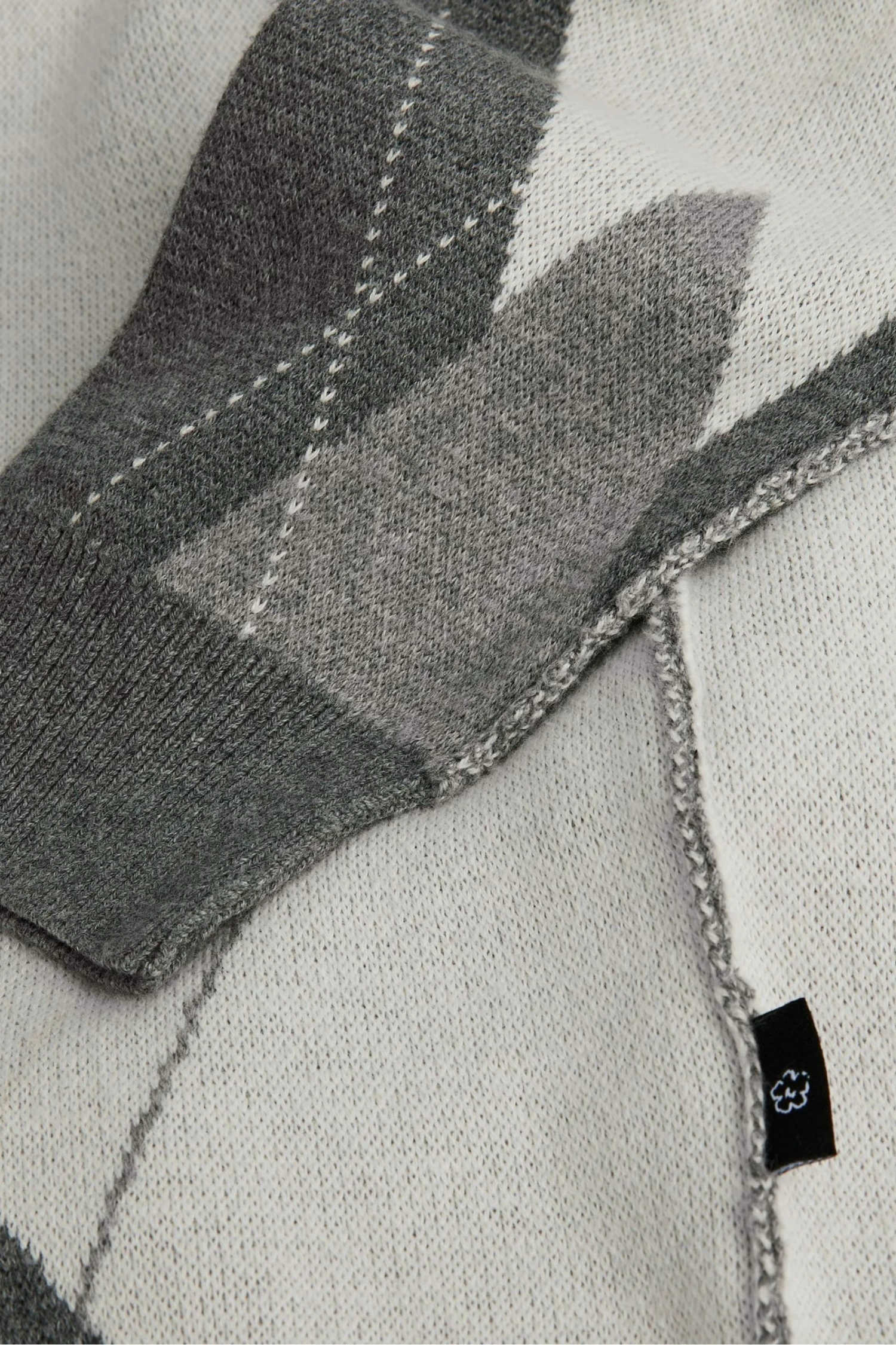 Ted Baker Grey Avebury Diamond Crew Neck Sweater 10 Ted Baker Grey Avebury Diamond Crew Neck Sweater - Image 8