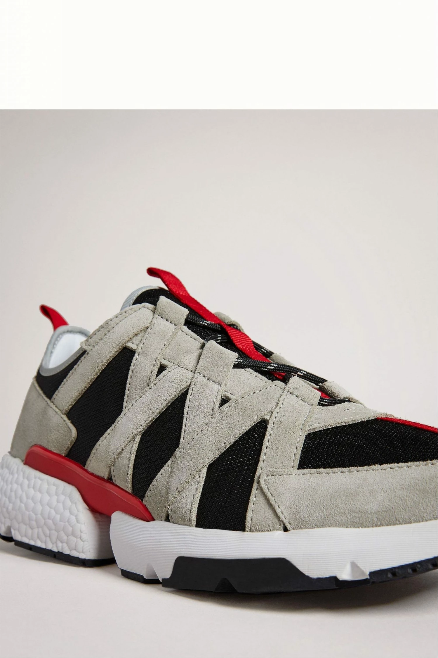 Ted Baker Pierre Red Inflated Sole Runner Trainers 5 Ted Baker Pierre Red Inflated Sole Runner Trainers - Image 3