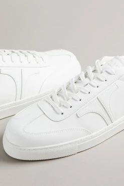 Ted Baker Robertt White Retro Leather Sneakers 9 Ted Baker Robertt White Retro Leather Sneakers -TED BAKER Sales Store unnamed file 3485