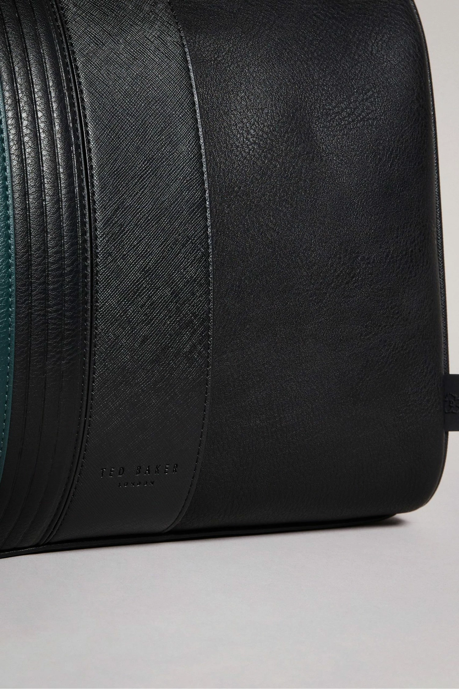 Ted Baker Black Evyday Striped Pu Holdall Bag 5 Ted Baker Black Evyday Striped Pu Holdall Bag - Image 3
