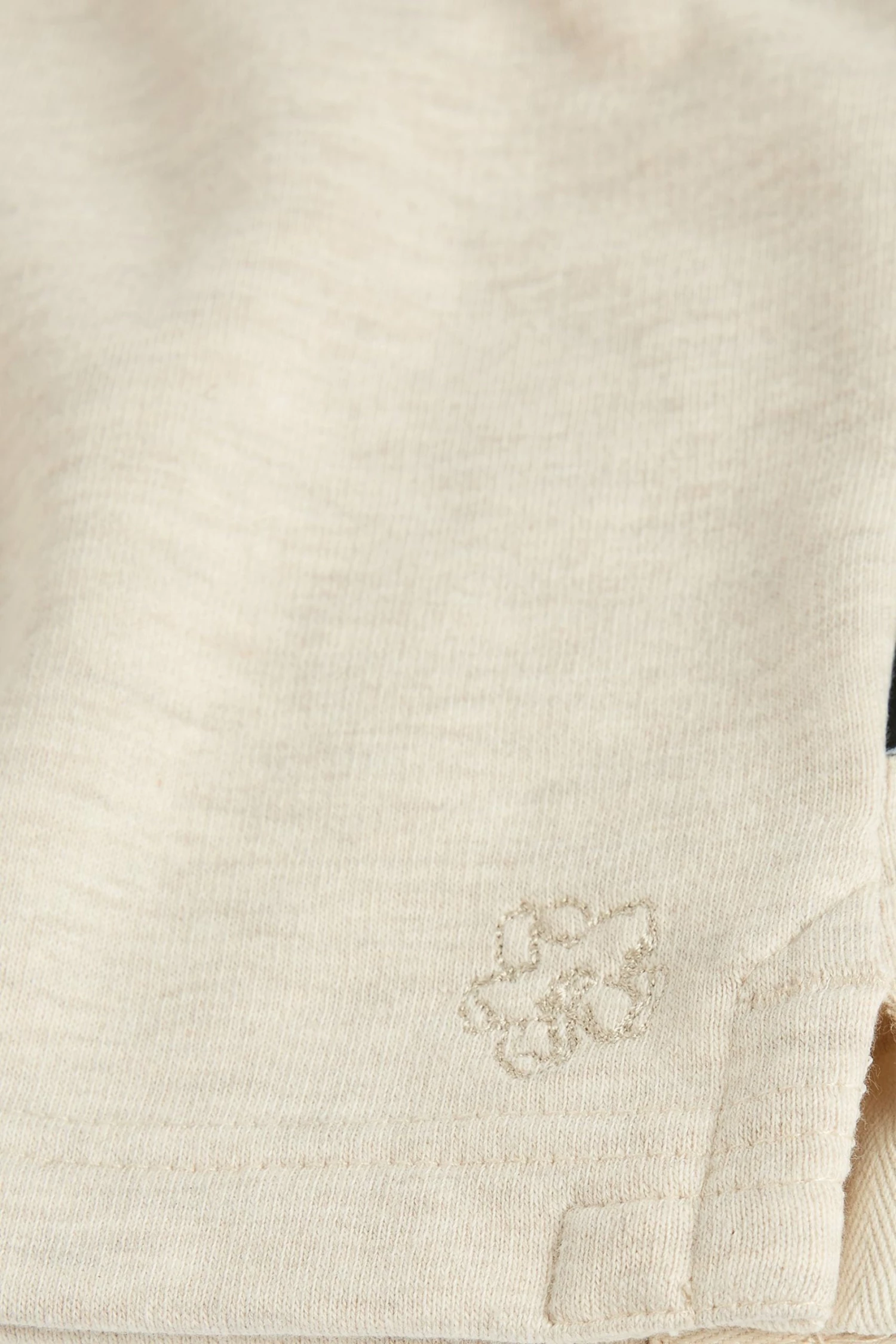 Ted Baker Natural Roscrow Short Sleeve Sweatshirt 5 Ted Baker Natural Roscrow Short Sleeve Sweatshirt - Image 3