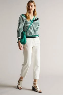 Ted Baker Edora Mid Green V-Neck Stitch Detailed Sweater 9 Ted Baker Edora Mid Green V-Neck Stitch Detailed Sweater -TED BAKER Sales Store unnamed file 3943