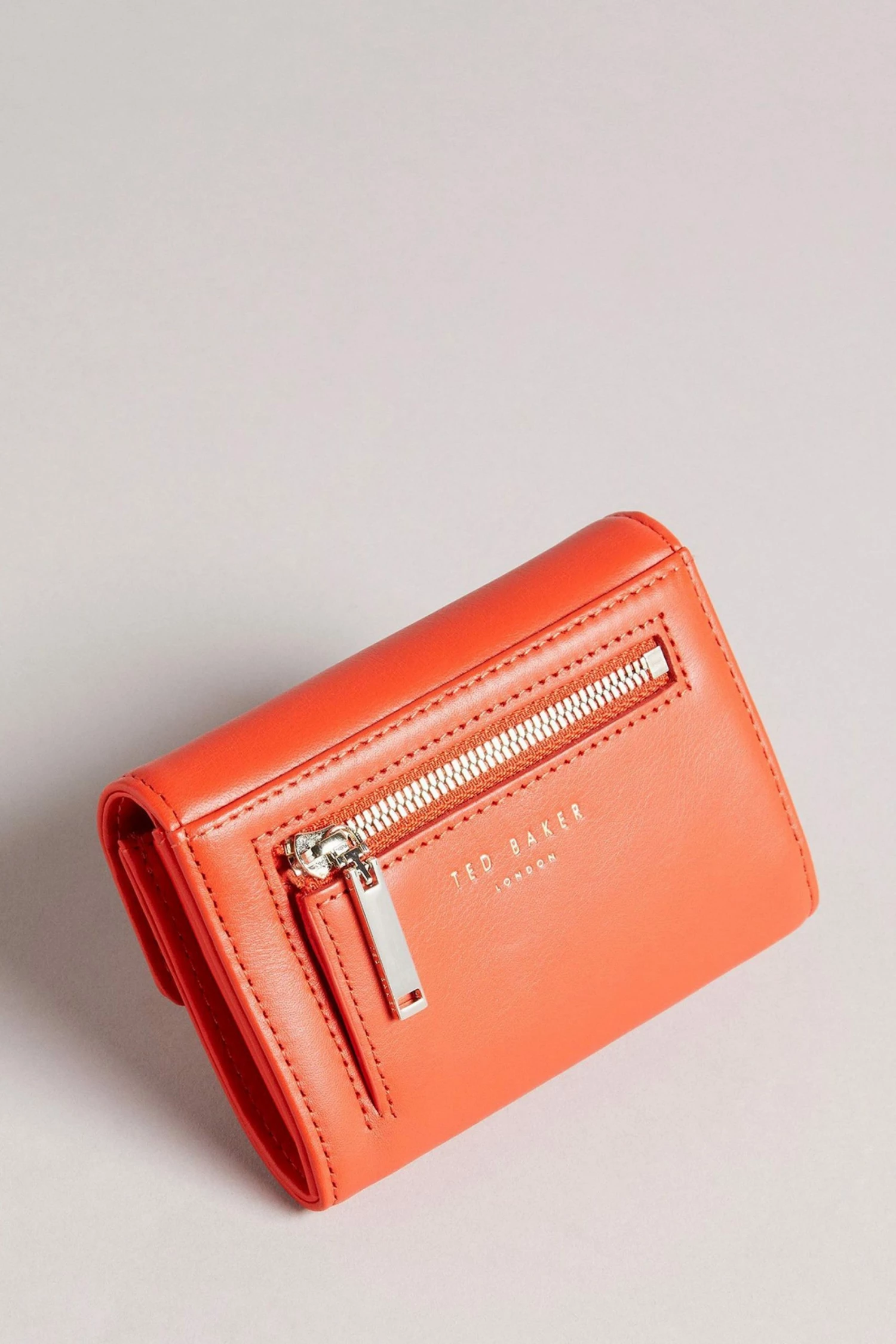 Ted Baker Small Red Twist Lock Fold Purse 4 Ted Baker Small Red Twist Lock Fold Purse - Image 2