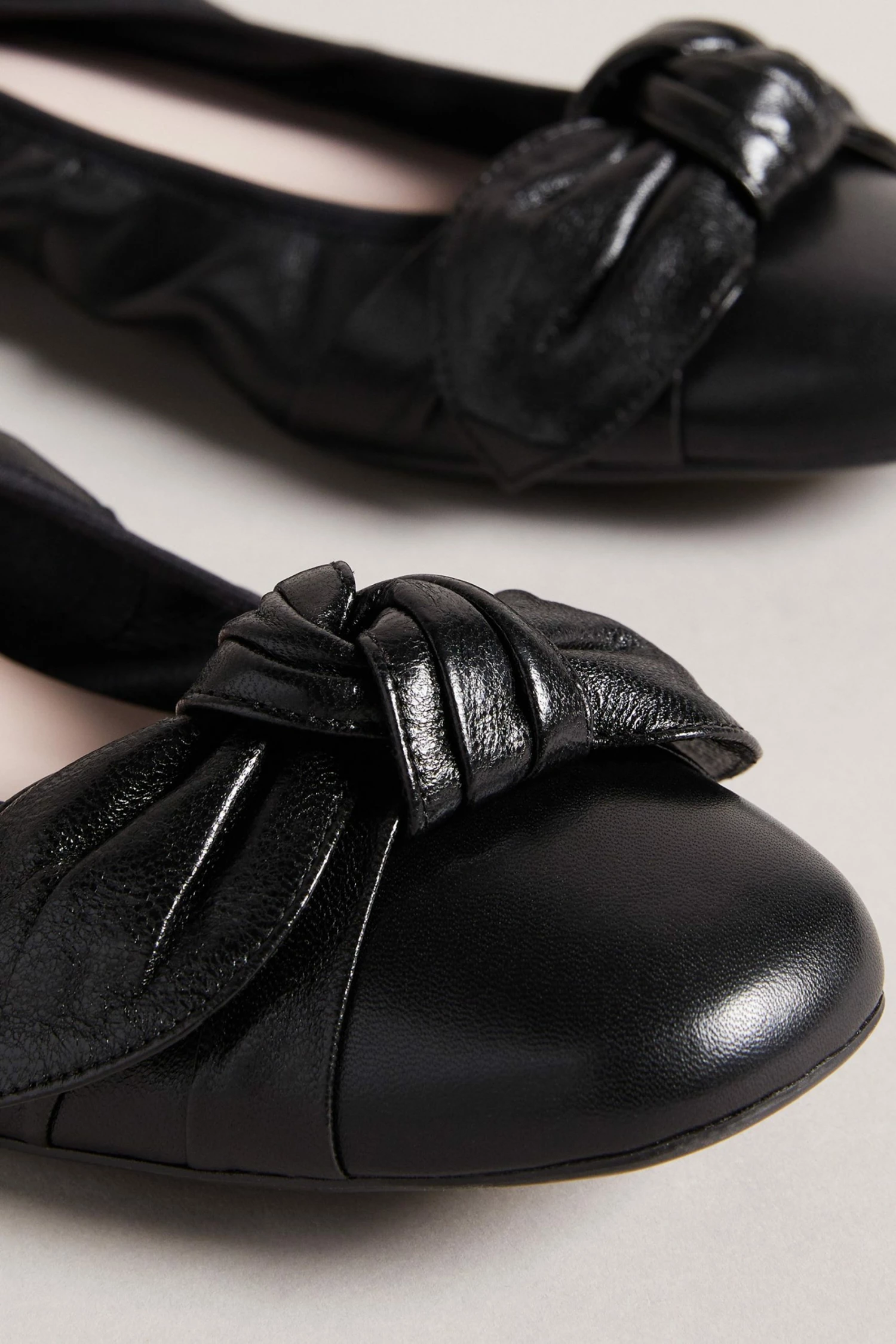Ted Baker Brielly Black Leather Oversized Bow Ballet Pump Shoes 6 Ted Baker Brielly Black Leather Oversized Bow Ballet Pump Shoes - Image 4