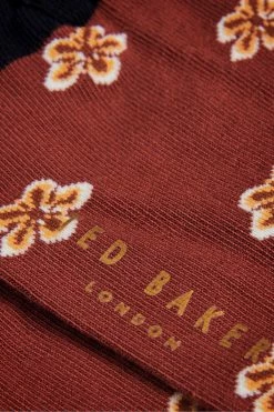 Ted Baker Red Geometric Flower Pattern Socks -TED BAKER Sales Store unnamed file 5082