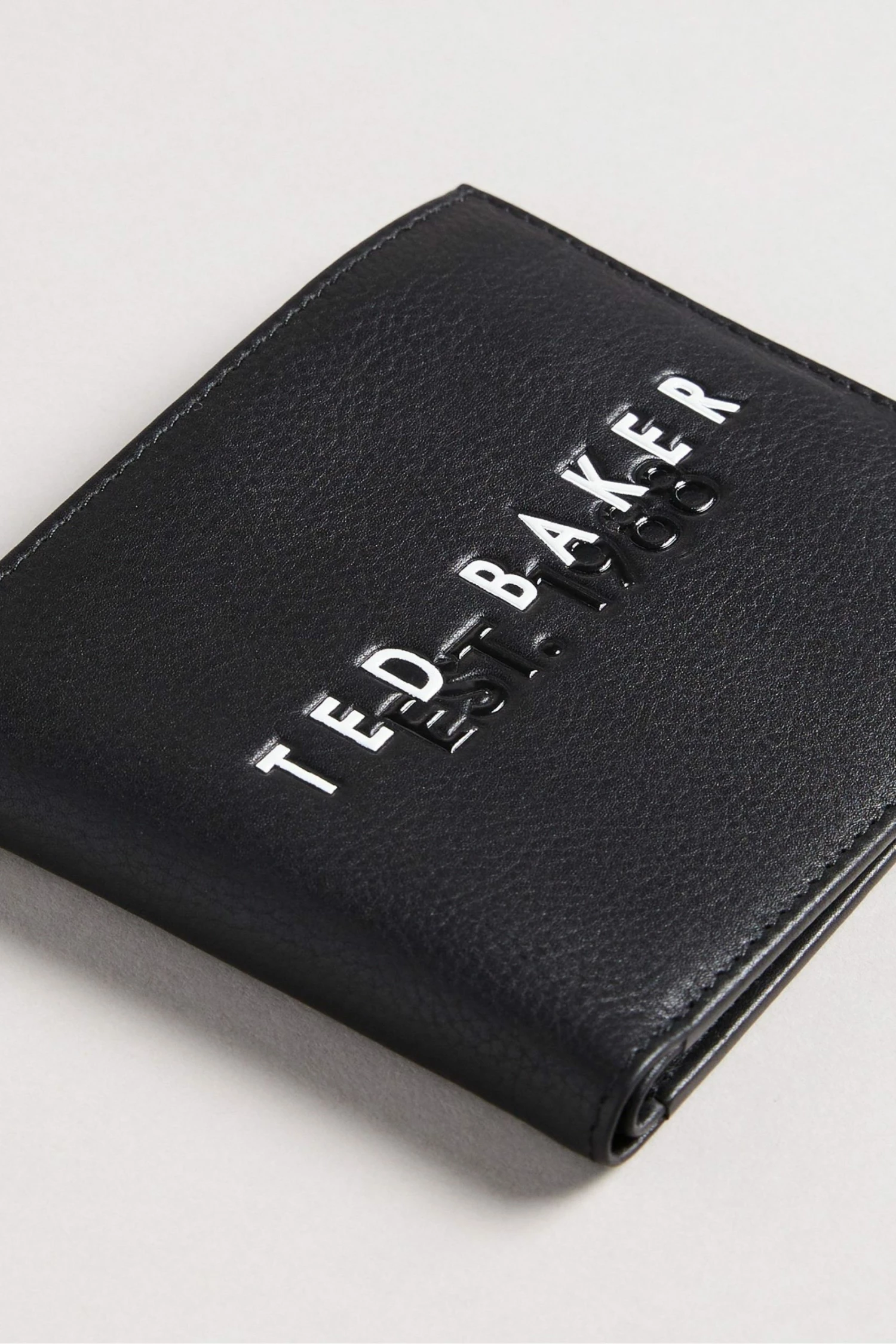 Ted Baker Shaun Black Bifold Wallet With Rubberised Branding 6 Ted Baker Shaun Black Bifold Wallet With Rubberised Branding - Image 4