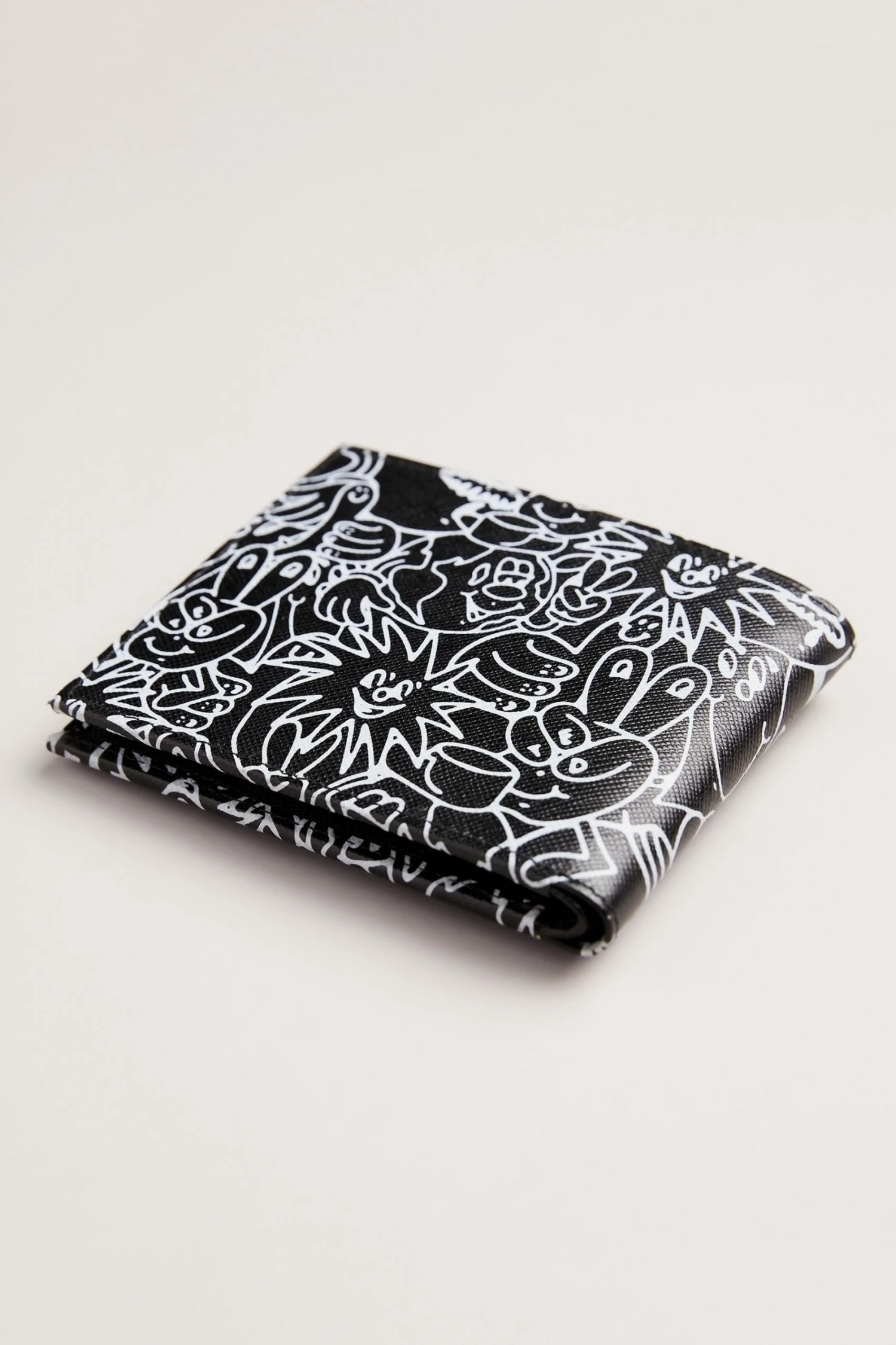 Ted Baker Stans Black Scribble Leather Bifold 4 Ted Baker Stans Black Scribble Leather Bifold - Image 2