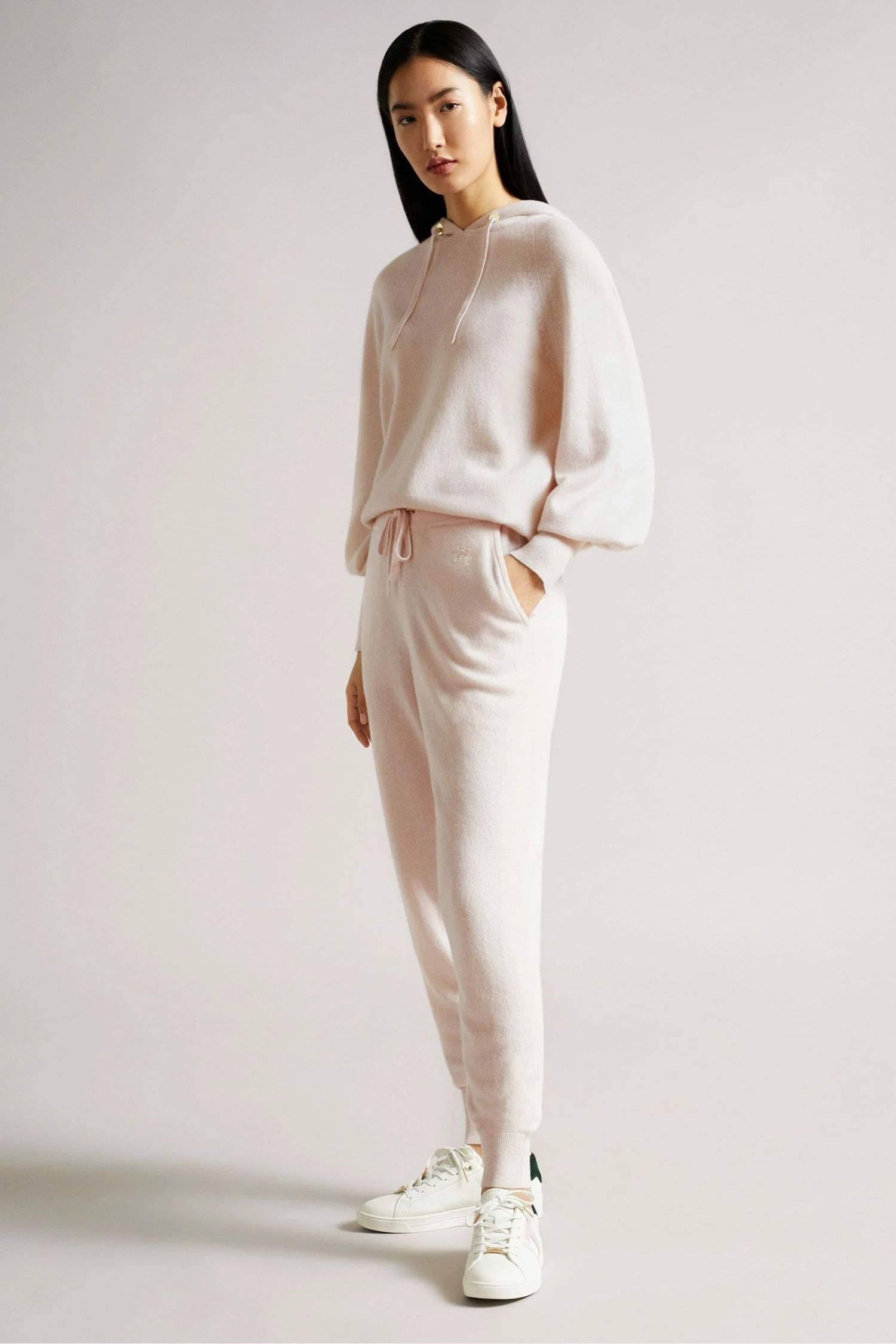 Ted Baker Pink Organic Cashmere Joggers 5 Ted Baker Pink Organic Cashmere Joggers - Image 3