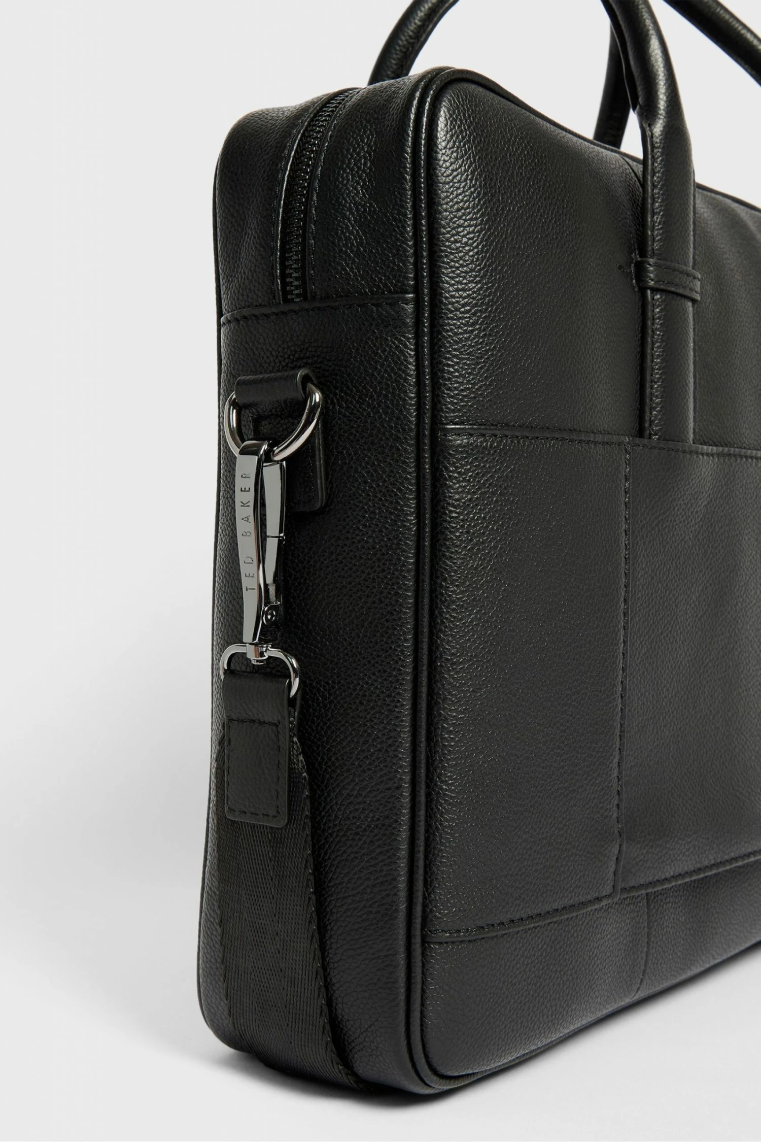 Ted Baker Black Passant Leather Document Bag 6 Ted Baker Black Passant Leather Document Bag - Image 4