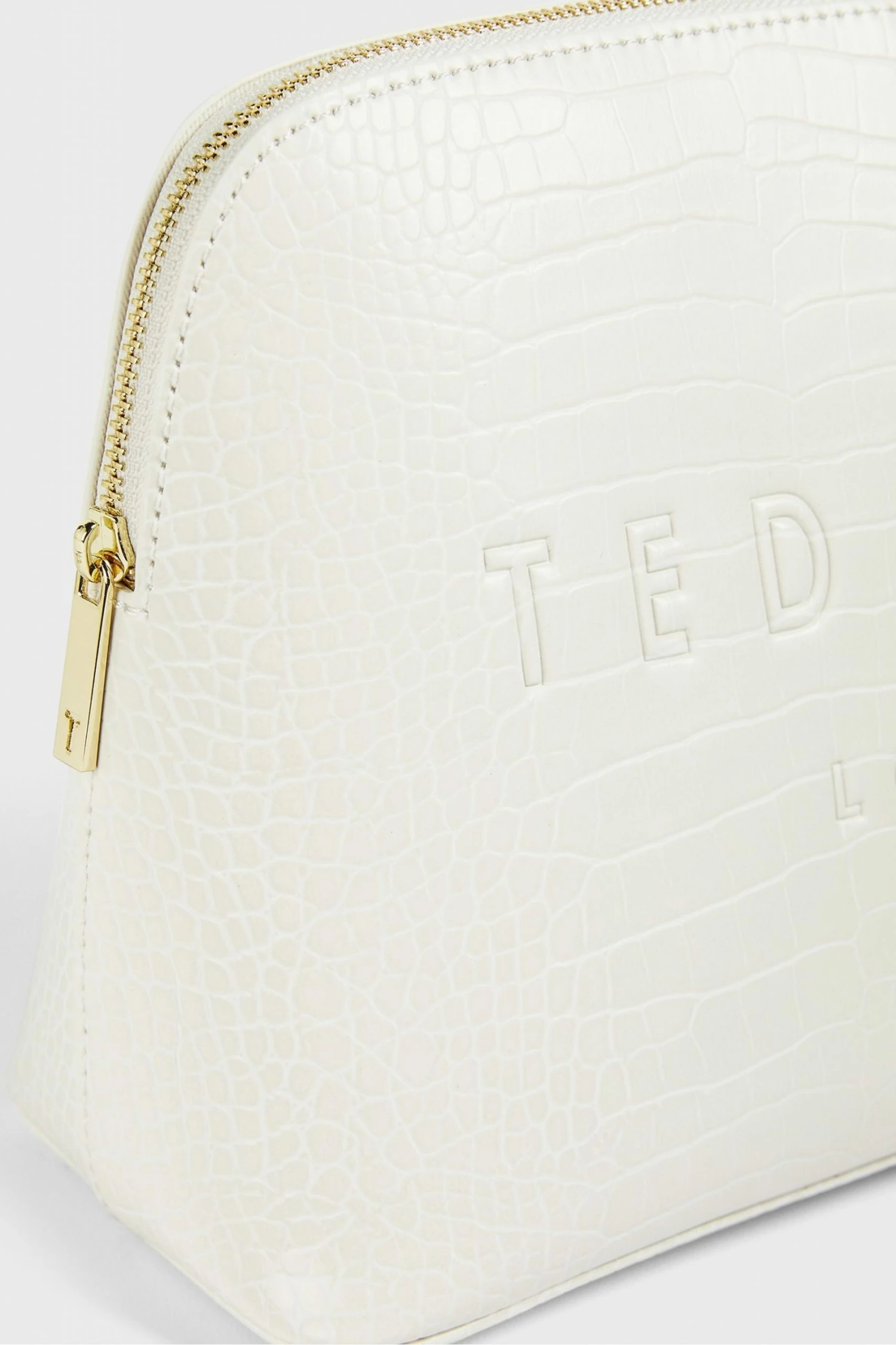 Ted Baker Nude Crocana Croc Detail Debossed Washbag 6 Ted Baker Nude Crocana Croc Detail Debossed Washbag - Image 4