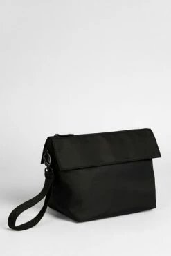 Ted Baker Realyse Black Satin Nylon Washbag 11 Ted Baker Realyse Black Satin Nylon Washbag -TED BAKER Sales Store unnamed file 5508