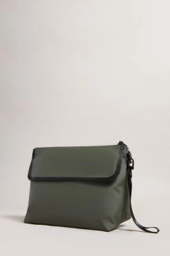 Ted Baker Olive Green Feww Rubberised Washbag 7 Ted Baker Olive Green Feww Rubberised Washbag -TED BAKER Sales Store unnamed file 5536