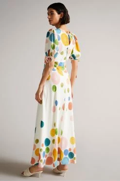 TED BAKER Sales Store -TED BAKER Sales Store unnamed file 732