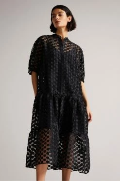 TED BAKER Sales Store -TED BAKER Sales Store unnamed file 879